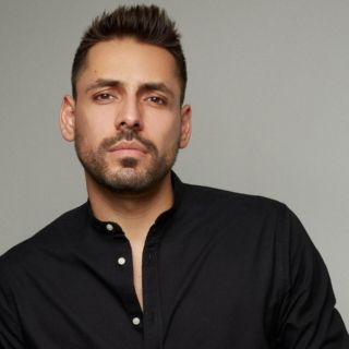 Alex Oliva participa en “Madre de alquiler"