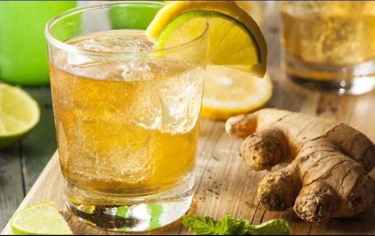 A este concentrado le agregas agua mineral y listo. ESPECIAL