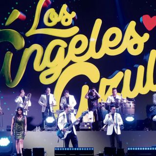 Tapatíos le sacan chispas al piso con Los Ángeles Azules