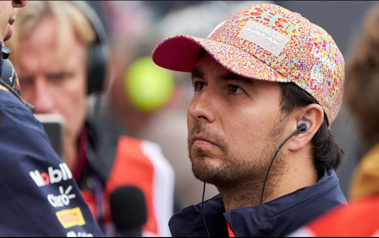 El piloto mexicano tendrá que hacer una carrera perfecta si quiere ganar la competencia.EFE/André Pichette