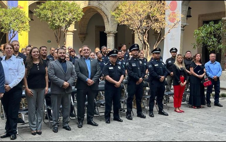 La entrega de Certificados realizada en Palacio de Gobierno. EL INFORMADOR/ ERNESTO GÓMEZ