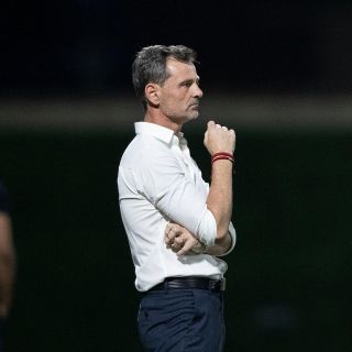 El Tri toca fondo: corren a Diego Cocca