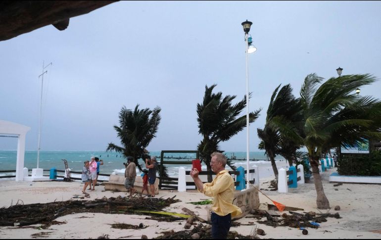 Esta tormenta tropical no provocará  daños o efectos negativos en el país. SUN/ ARCHIVO