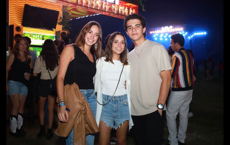 Ines Fernandez , Claudia Orea y Pablo Flores . GENTE BIEN JALISCO/ Antonio Martínez