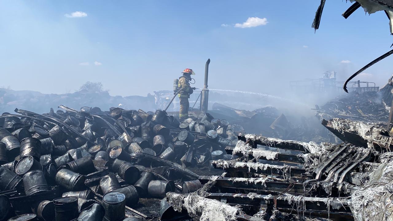 Suben a seis los muertos por carambola en autopista Zapotlanejo-Lagos
