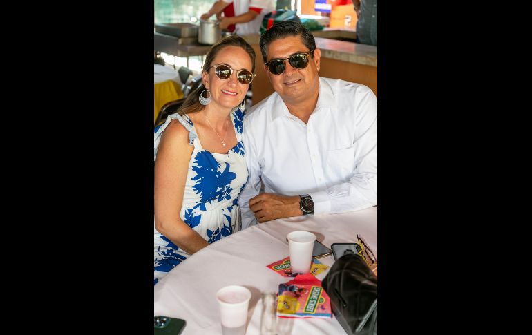 Mariela Pérez Sandi y Ricardo Tejada. GENTE BIEN JALISCO/ Jorge Soltero