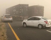 El accidente se habría provocado debido a la visibilidad de los conductores por tolvaneras generadas en la zona de la laguna seca. ESPECIAL