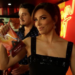Eva Longoria visita México para promocionar “Flamin’ Hot: El sabor que cambió la historia”