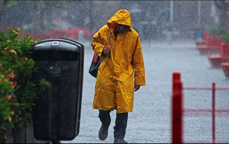 Se esperan desde fuertes lluvias, chubascos y lluvias aisladas en diferentes estados del territorio nacional por ciclón ''Adrián''. EL INFORMADOR / ARCHIVO