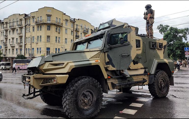 El jefe del grupo de mercenarios rusos Wagner, Yevgueni Prigozhin, lidera una rebelión armada contra la cúpula militar rusa. AP