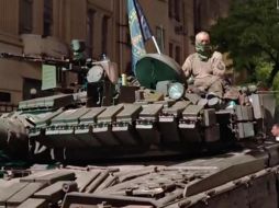 Los habitantes los despidieron con aplausos y palabras de agradecimiento. EFE