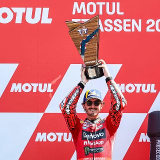 Contundente dominio de Bagnaia en Assen