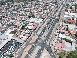 Pese a las promesas de las autoridades, uno de los puntos del Periférico que más carecen de árboles está a la altura de Tabachines, en Zapopan. EL INFORMADOR/ A. Navarro
