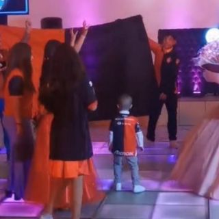 Quinceañera sorprende con baile sorpresa del Atlas y enciende las redes (VIDEO)