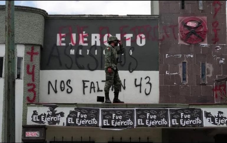 Familiares de los 43 normalistas continúan en búsqueda de justicia aun después de ocho años y nueve meses de su desaparición. SUN/ Archivo