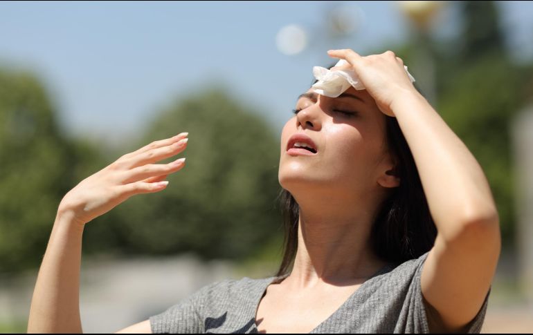 Conoce cómo disminuir las olas de calor. ISTOCK.