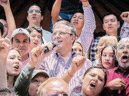 Ebrard, durante la asamblea informativa con brigadistas voluntarios y simpatizantes. EL UNIVERSAL