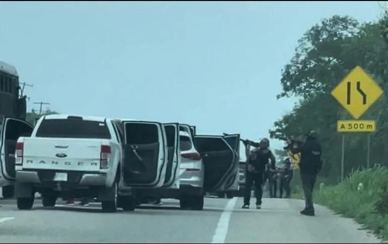 Los policías viajaban en un camión de transporte de personal cuando fueron privados de su libertad. SUN