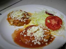 Los sopitos son un platillo preparado en Sayula y Amacueca que concentra unos pequeños sopes hechos a mano con masa de maíz. ESPECIAL/SECTURJAL.