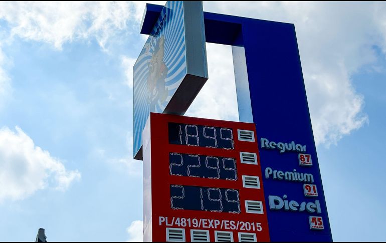 Gasolinera ubicada en Gigantes, en la colonia san Andrés. EL INFORMADOR/A. Navarro