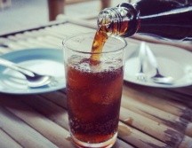 Aconsejan disminuir el consumo de estos refrescos. ESPECIAL