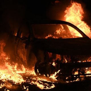 Francia: Más de 800 detenidos y reunión de crisis por disturbios y protestas