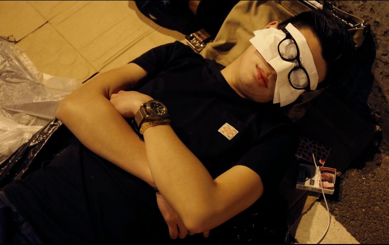 La cantidad de sueño que una persona necesita depende de varios factores, incluyendo su edad, estilo de vida, estado de salud y si se ha dormido lo suficiente. AP / ARCHIVO