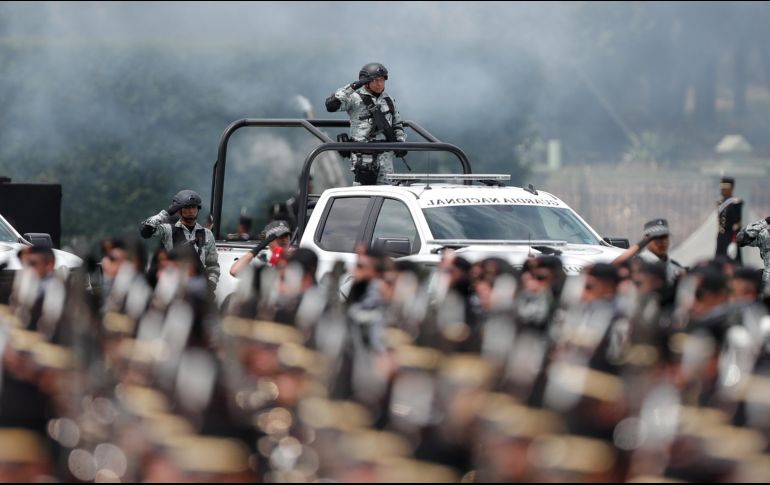 López Obrador enviará una nueva reforma a la Constitución para que la Guardia Nacional siga siendo apoyada, formada, conducida, por la Secretaría de la Defensa Nacional. EFE / I. Esquivel