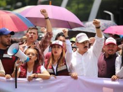 La presidenta del Comité Ejecutivo Estatal, Katia Castillo Lozano, y el presidente del Consejo Político Estatal, Carlos Lomelí Bolaños. ESPECIAL