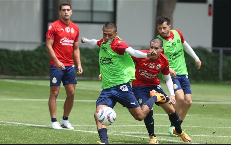 Los rojiblancos se preparan para el Apertura 2023. TWITTER/@Chivas
