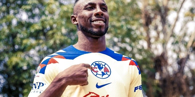 Am&eacute;rica: &iexcl;Oficial! Juli&aacute;n Qui&ntilde;ones es nuevo jugador de Coapa