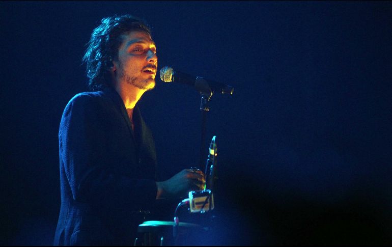 Los señalamientos contra Larregui han inundado las redes sociales, esto luego de que se difundiera un video del último concierto que el músico ofreció en Querétaro. EL INFORMADOR / ARCHIVO