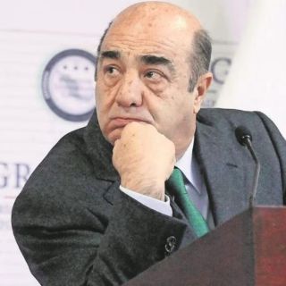 Murillo Karam vuelve al hospital: lo trasladan al Instituto Nacional de Cardiología