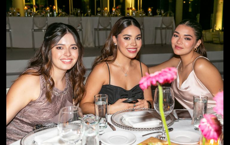 Paola Murillo, Daniela Murillo y Gabriela García. GENTE BIEN JALISCO/ Jorge Soltero