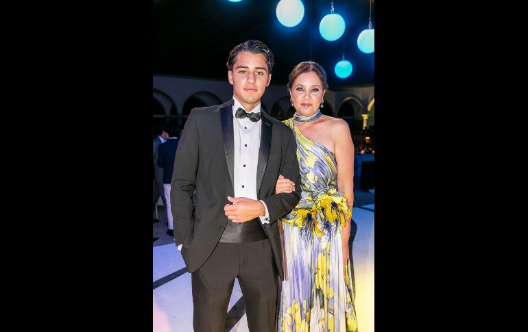 Diego Díaz y Gloria Castro. GENTE BIEN JALISCO/ Jorge Soltero