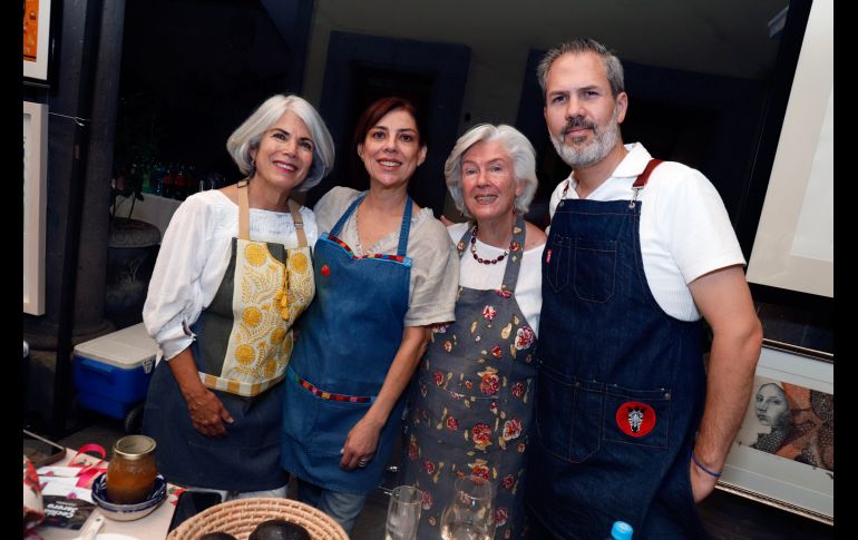 Becky Jarero, Cecy Jarero, Beatriz de Jarero y Raúl Ramírez. GENTE BIEN JALISCO/ Claudio Jimeno