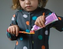 La cantidad de pasta que un niño debe usar es del tamaño de un chícharo. ESPECIAL