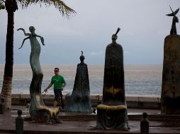 Para el Pacífico Centro, el pronóstico es de cielo nublado la mayor parte del día, con lluvias puntuales intensas en Jalisco, y muy fuertes en Nayarit, Colima y Michoacán. AP / ARCHIVO