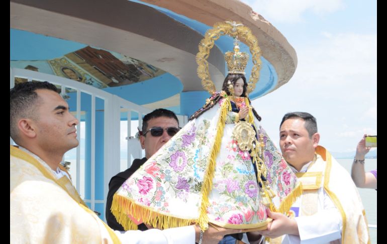 Virgen de Zapopan visita el Lago de Chapala