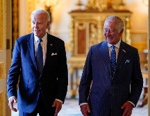 El presidente Joe Biden y el rey Carlos III se aseguraron de mostrar su amistad y calidez durante la ceremonia. AP/ A. Matthews