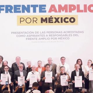 Frente Amplio por México presenta a sus 13 aspirantes a candidato