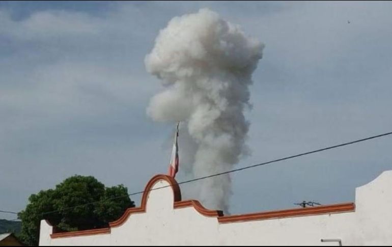 Una vivienda utilizada como fábrica de fuegos pirotécnicos explotó y luego se incendió. SUN