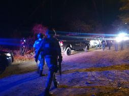 Los hechos ocurrieron en la Colonia Larios, en Tlajomulco de Zúñiga. Al lugar acudió personal de servicios médicos para brindar atención a los lesionados y trasladarlos a un hospital. EL INFORMADOR / R. Bobadilla