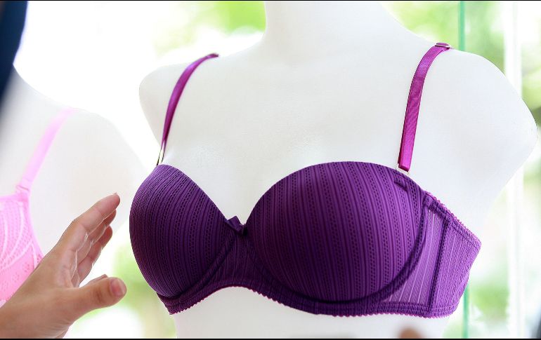 La Profeco recuerda que no hay devoluciones en compras de prendas de interior por higiene, por lo que es importante revisar bien el producto. EL INFORMADOR / ARCHIVO