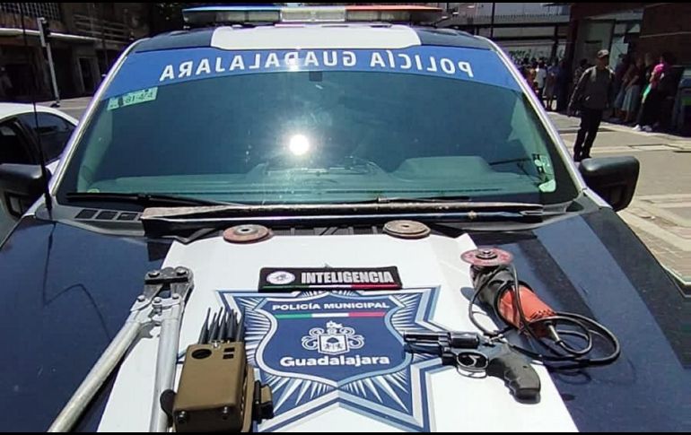 La Comisaría de Seguridad Ciudadana de Guadalajara sospecha que el detenido está relacionado con al menos dos robos con violencia a vehículos de carga. ESPECIAL