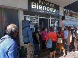 Deben acudir al banco por su tarjeta. ESPECIAL