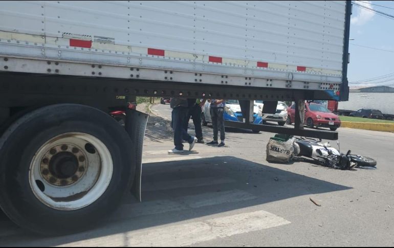 La víctima tenía 25 años y aparentemente laboraba como repartidor de refacciones para una empresa. CORTESÍA