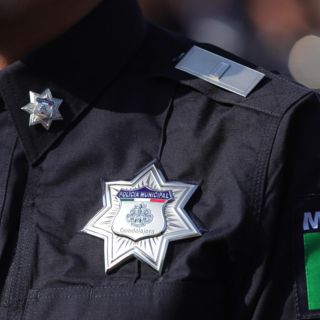 Buscarán retomar iniciativa de pensión completa para familias de policías asesinados