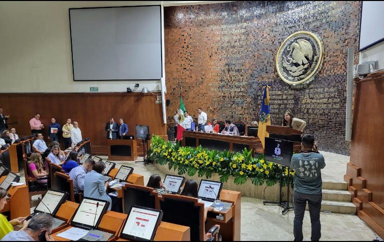 Esta iniciativa, que fue discutida por más tiempo por los legisladores en comisiones, avala la creación de la figura del diputado migrante. EL INFORMADOR / M. Hernández