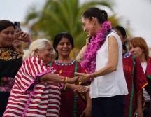 Claudia Sheinbaum fue recibida por las comunidades indígenas.